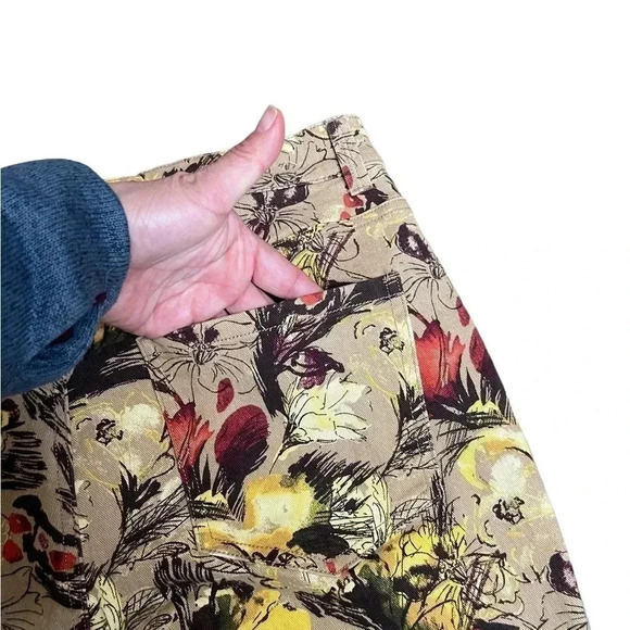 Gloria Vanderbilt Amanda High Rise Jean Brown Floral Size 14 *Altered Fringe* - Picture 9 of 15